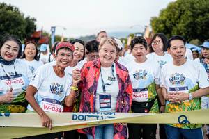 BIB: 653, 036, 452
                            <button type="button" onclick="openModal(22790288)" class="btn btn-primary btn-sm float-right btn-popup" data-toggle="modal" data-target=".modal-high-quality">
                        <i class="fas fa-shopping-cart"></i> Add to Cart
                    </button>
                                            <button type="button" onclick="isThisMe(22790288, true)" class="btn btn-success btn-sm float-right btn-popup btn-isme hidden" data-toggle="tooltip" data-placement="bottom" title="นี่คือรูปของคุณใช่ไหม คลิกที่นี่เพื่อเอาเข้าอัลบั้ม">
                        <i class="fas fa-plus"></i> Add to album
                    </button>
                    <button type="button" onclick="isThisMe(22790288, false)" class="btn btn-warning btn-sm float-right btn-popup btn-isnotme hidden">
                        <i class="fas fa-ban"></i> Remove from album
                    </button>